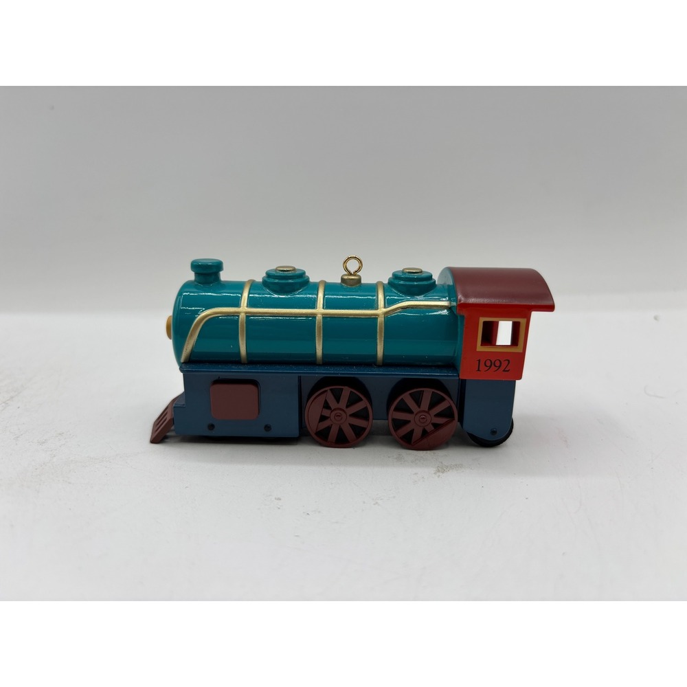 Hallmark Keepsake Ornament 1992 Vintage Sky Line Locomotive Christmas Sky Line